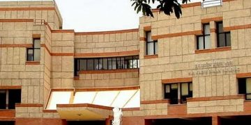 IIT Kanpur Incubates 500 Startups, Generating Over 10,800 Jobs Across India